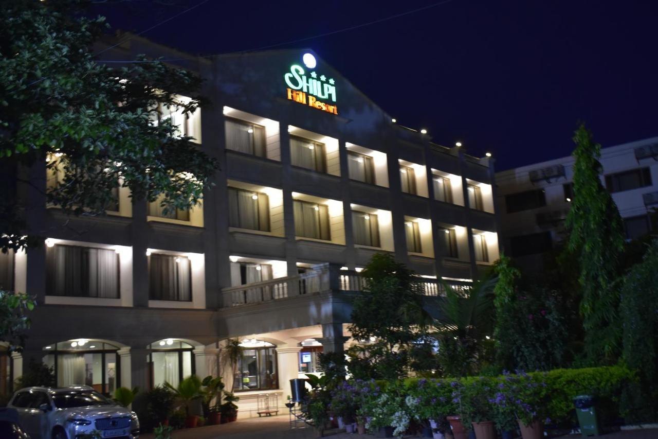Shilpi Hill Resort Saputara Ngoại thất bức ảnh