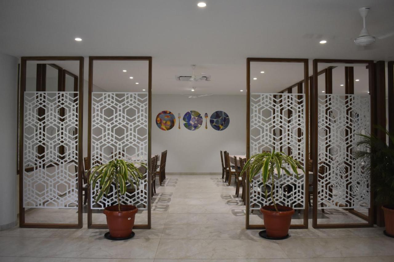Shilpi Hill Resort Saputara Ngoại thất bức ảnh